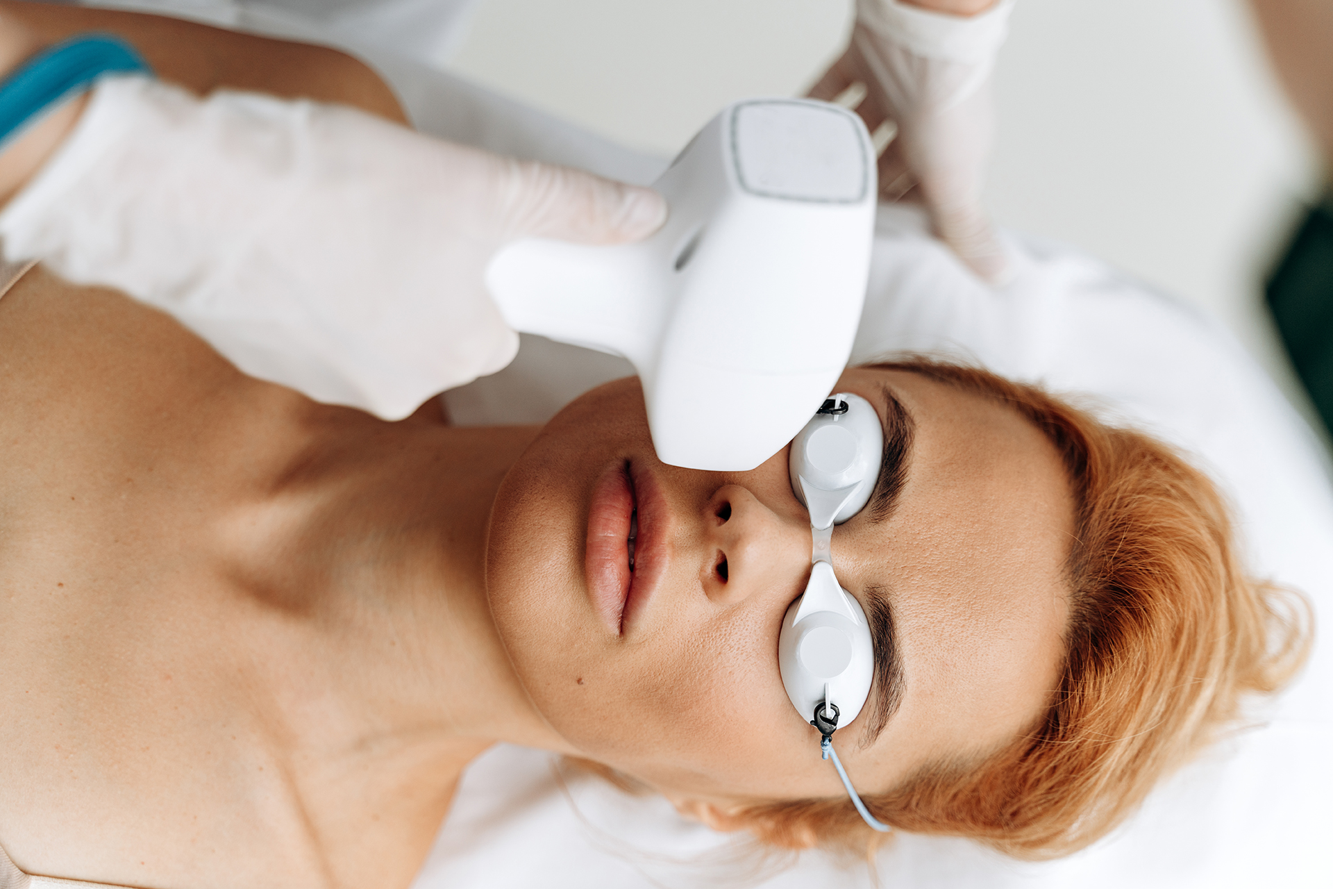 tratas-facial-surco – Dermoesthetik Center